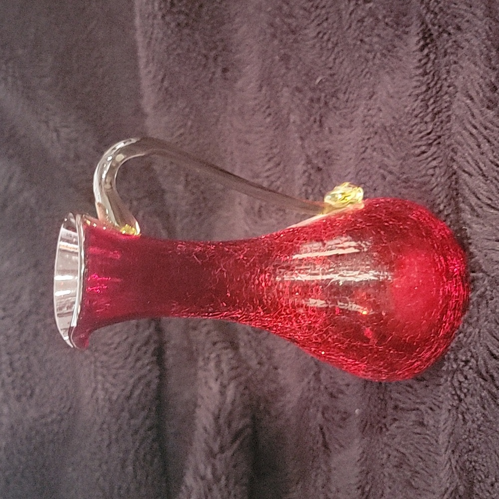 Vintage pilgrim cracked glass